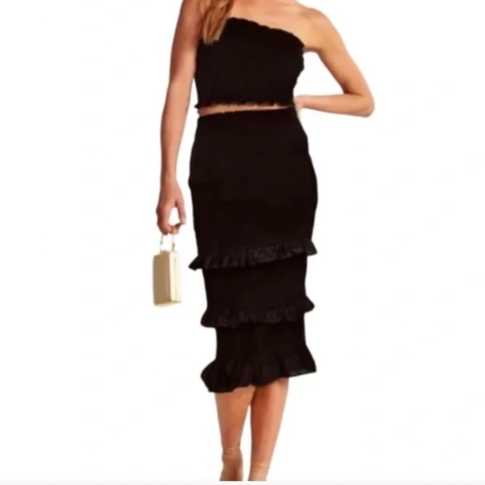 Abercrombie & Fitch Smocked High Waist Tiered Ruffle Bodycon Stretch Skirt
